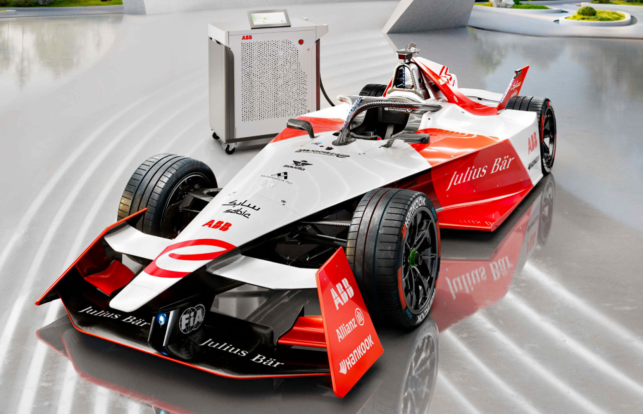 2024-ABB-Formula-E-racecar-FE