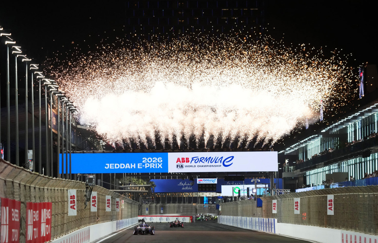 Jeddah E-Prix: Jaguar sætter ny rekord - og Wehrlein tager føringen