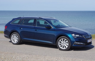 Biltest: Skoda Superb Combi iV Plug-in Hybrid