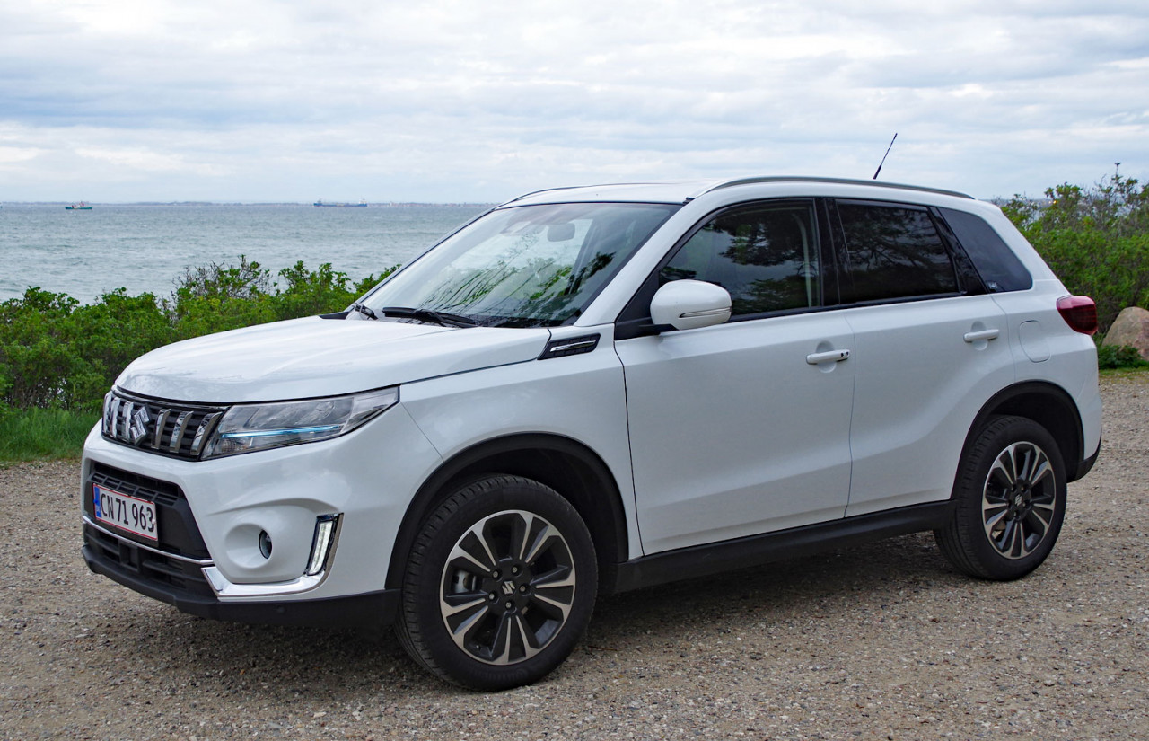 Suzuki-Vitara-Hybrid-FE