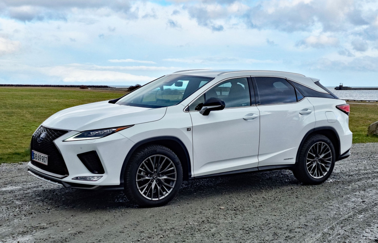 Lexus-RX-450h-FE